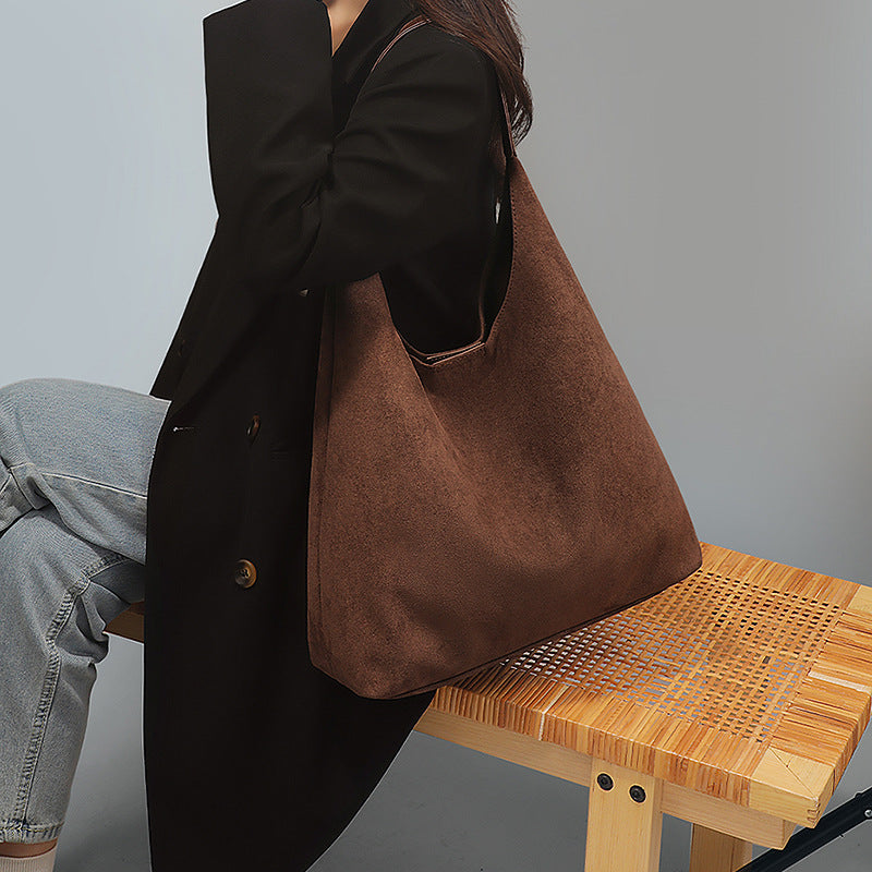 New Womens Multi-functional Underarm Or Shoulder Bag Perfect For Fall And Winter