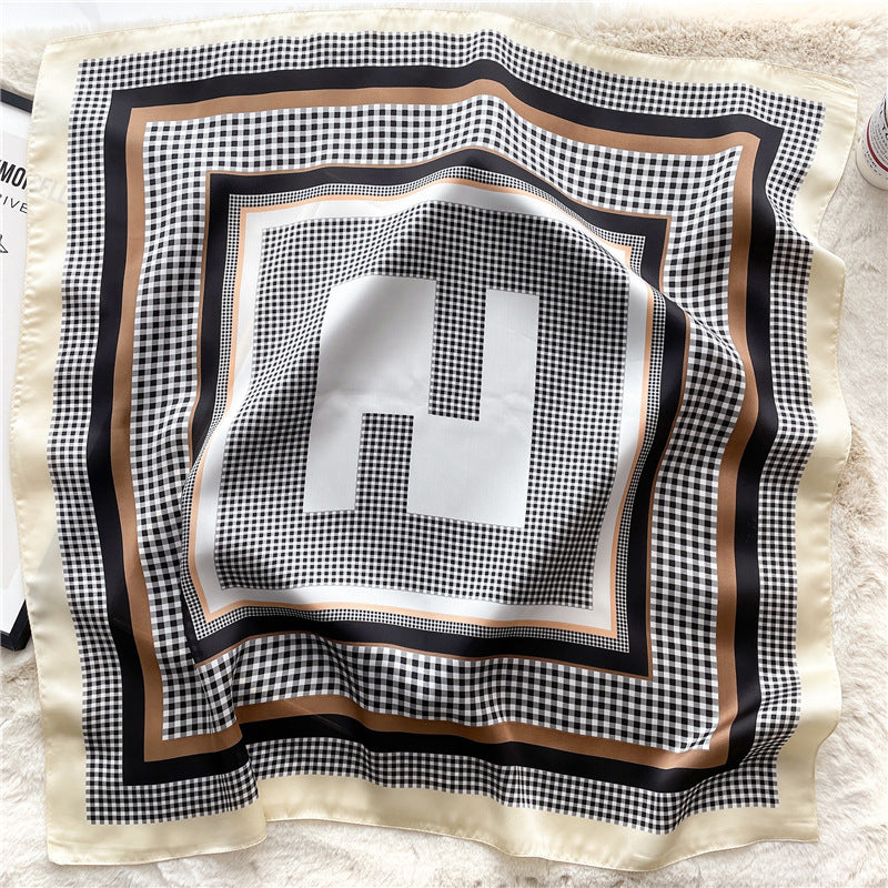 Luxury And Minimalist Letter Scarf